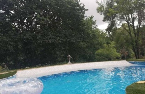 Landorthe Apartment | At Les Soays: a 40 m² air-conditioned studio with access to the pool, forest, and sheep