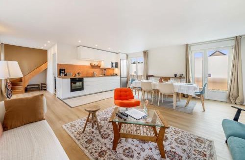 Le Rosais-La Flourie Apartment | ATLAS beautiful 2-Bed Apartment near the Sea