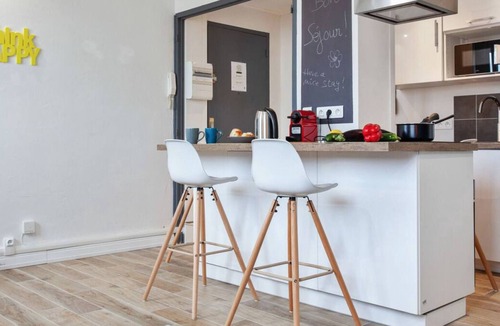 Nimes City Centre Apartment | Atlas - Ovalia