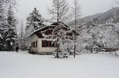 Villars-Colmars Ski Chalet | Attractive family chalet sleeps 10 to 12 in Val d'Allos