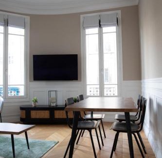 Old Town Apartment | Au bonheur de Troyes