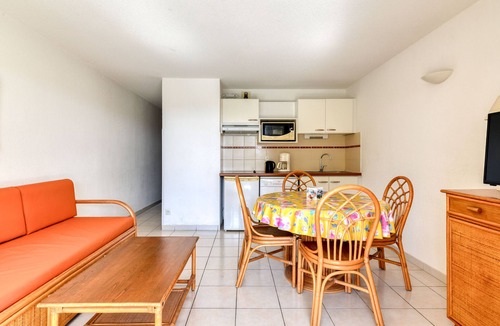 Valras-Plage Condo | Au Bord de l'eau ! Apt + Accès Piscine Extérieure