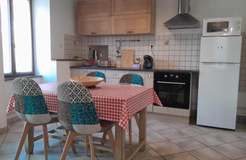 Chablis House | Au Chablis Serein