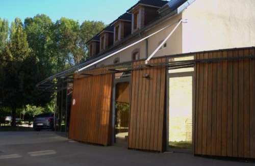 Rosieres-pres-Troyes Hostel | auberge de jeunesse Troyes rosières