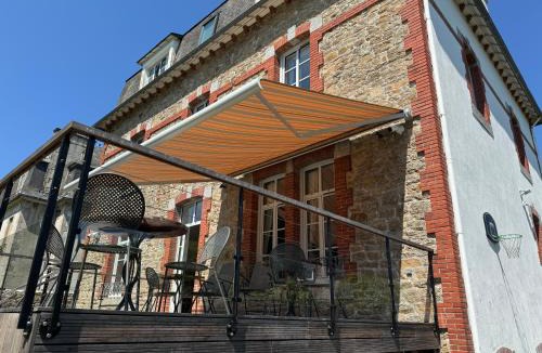 Guingamp Hotel | Auberge Ti'gousket