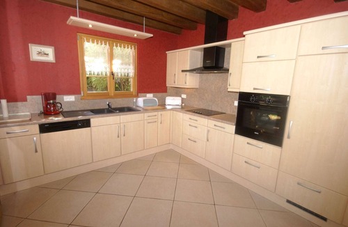 Harreberg House | Authentic chalet with terrace in Harreberg