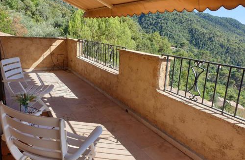 Peille Villa | Authentic charming Provencal Villa in mountain 20 kms from Monaco and Nice