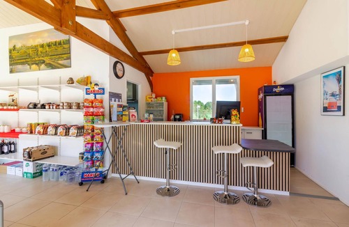 Thenon House | Authentic Stay in Dordogne – Comfortable Gîte with Heated Pool