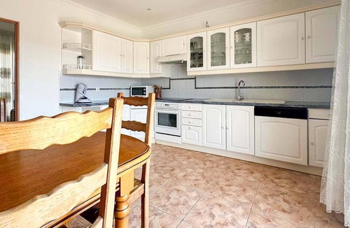 Rochefort-du-Gard House | Awesome home in Rochefort du Gard