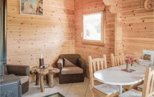 Denipaire House | Awesome Home In Denipaire With Sauna