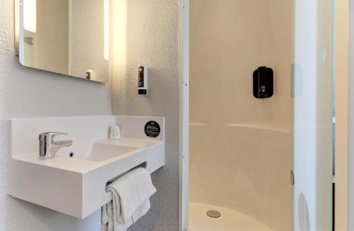 Chalons-en-Champagne Hotel | B&B HOTEL Châlons-en-Champagne