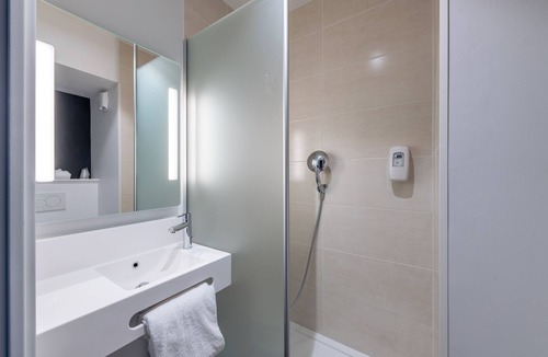 Thionville Hotel | B&B HOTEL Thionville Centre Gare