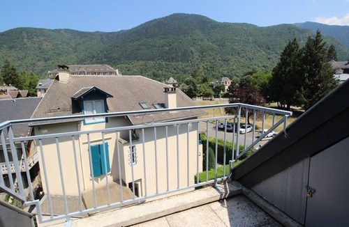 Bagneres-de-Luchon Apartment | Bagnères-de-Luchon: Quiet duplex for 4, balcony, parking