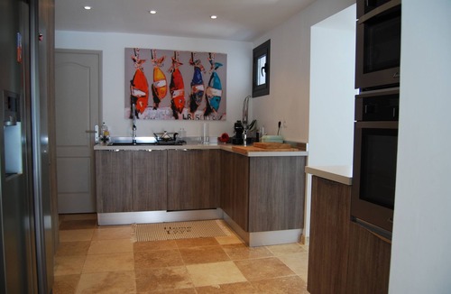 Bandol Villa | BANDOL BEAUTIFUL CONTEMPORARY VILLA 10 MIN WALK FROM THE BEACH AND CLOSE TO SHOPS
