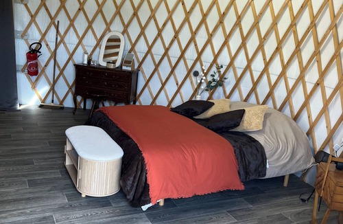 Bonzee Cottage | Base de Loisirs du Colvert - Yurt