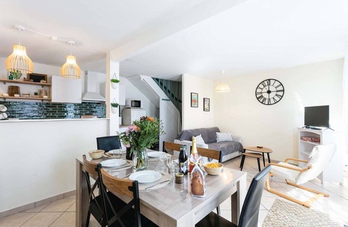 Montfaucon House | Bastide Village Retreat in Montfaucon