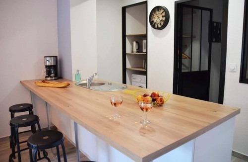 Le Rouret Apartment | Beach, hiking or pool? Everything is possible here