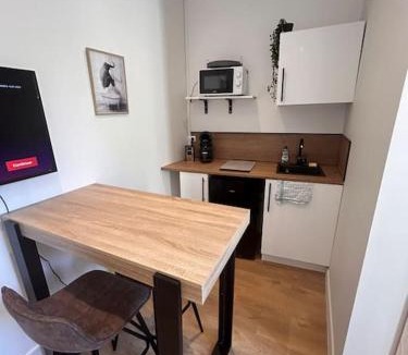 Haussonville-Blandan-Mon Desert-Saurupt Apartment | Beau studio tout équipé