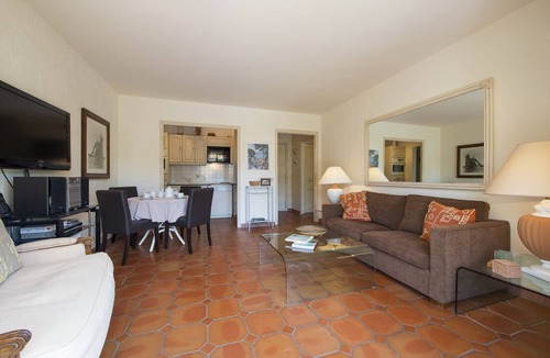 Saint-Jean-Cap-Ferrat Apartment | Beautiful spacious apartment in centre of village, very quiet and sunny