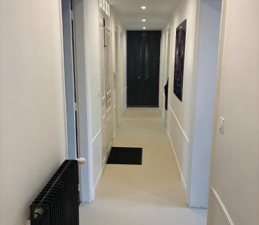 Barbatre Apartment | Beautiful 2 bedroom apartment - prime location