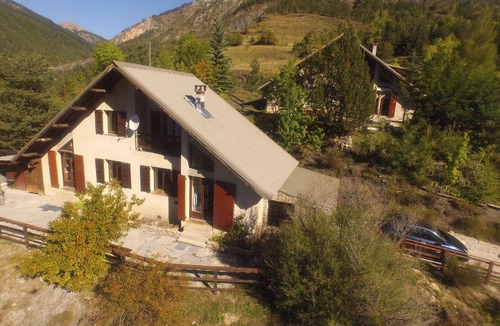 Villars-Colmars Ski Chalet | Beautiful 8 P family chalet in Val d'Allos at the foot of the Mercantour National Park
