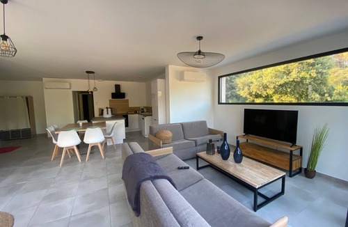 Les 3 Ponts House | Beautiful air-conditioned Garrigue house