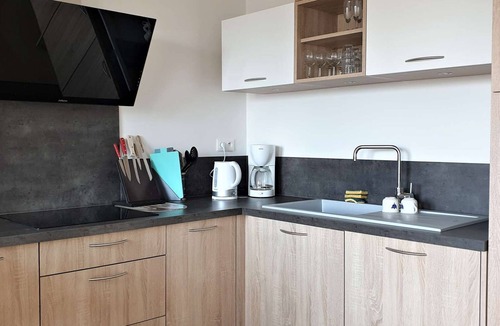Perros-Guirec Apartment | Beautiful apartment with parking in the center of PERROS-GUIREC