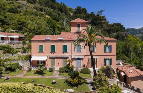 Latte Apartment | Beautiful apartment for 4 people with WIFI, pool, TV, terrace and panoramic view