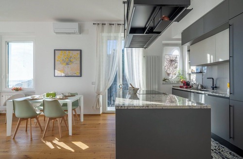 Voltri Apartment | Beautiful apartment for 4 guests with A/C, WIFI, TV, terrace and panoramic view