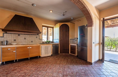 Mombaruzzo Apartment | Beautiful apartment for 12 guests with WIFI, pool, TV, balcony and pets allowed