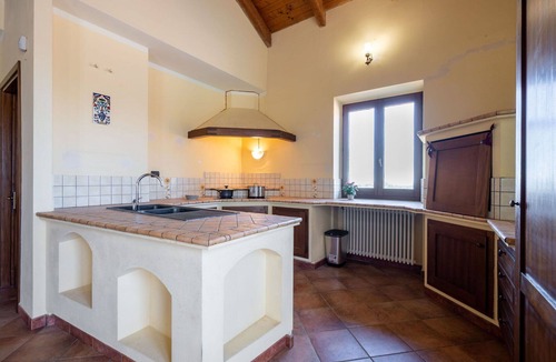 Mombaruzzo Apartment | Beautiful apartment for 12 guests with WIFI, pool, TV, balcony and pets allowed