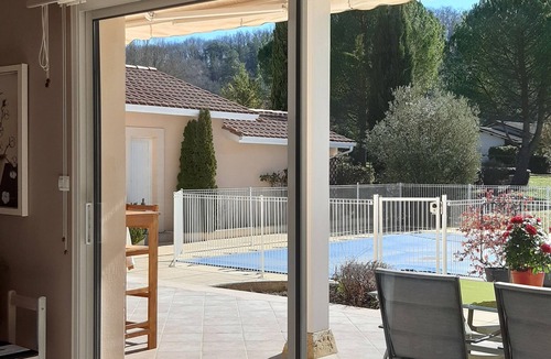 Lussan House | Beautiful architect-designed villa with swimming pool in the middle of a large park 10 minutes from Auch.