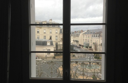 Perigueux Apartment | Beautiful bright apartment completely renovated 110m² in the heart of Périgueux