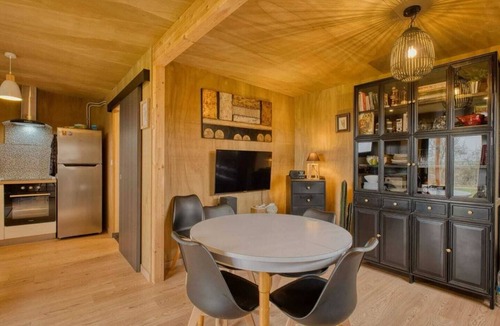 Bernecourt Ski Chalet | Beautiful chalet in a quiet natural setting, with all comforts. Pets welcome!
