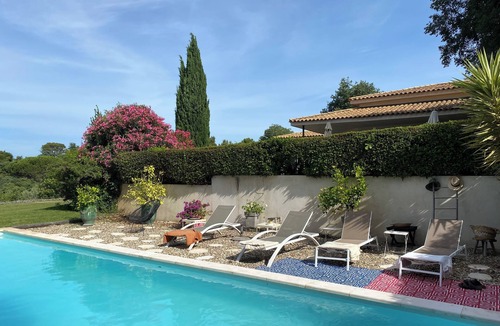 Les 3 Ponts House | Beautiful contemporary architect-designed home with a pool and garden set amid the garrigue