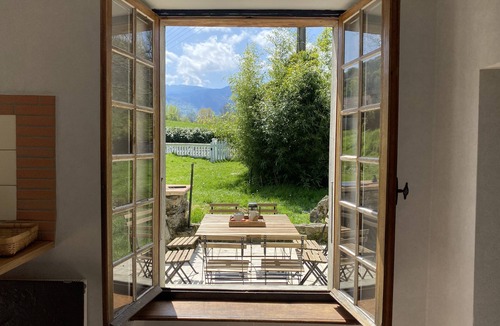 Montastruc-de-Salies House | Beautiful watermill in the Pyrenees with a private pool