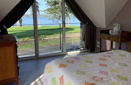 Saint-Jacut-de-la-Mer House | Beautiful granite house facing the sea