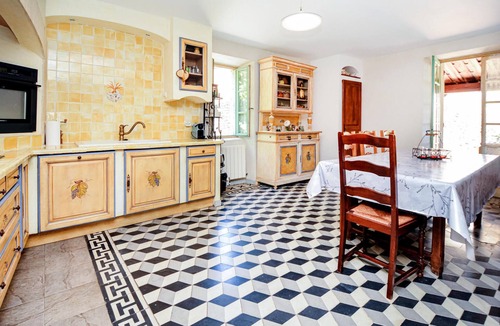 Baron House | Beautiful home in Uzès