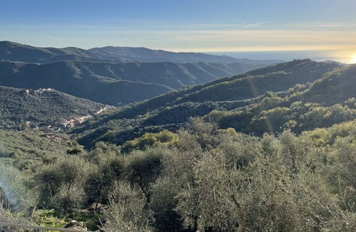 Valloria House | Beautiful private villa with WIFI, hot tub, private pool, TV, terrace, panoramic view and parking