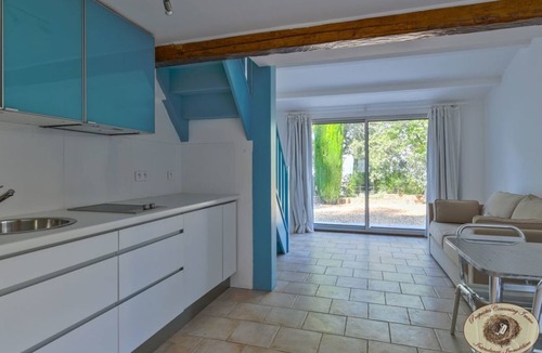 Le Beausset House | Beautiful Provencal farmhouse with pool and tennis on the heights of Beausset