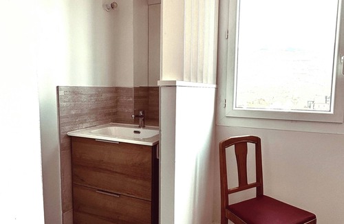 Argeles Gazost Apartment | Beautiful renovated apartment with mountain view, Argeles Gazost center (3 bedrooms/6pers)