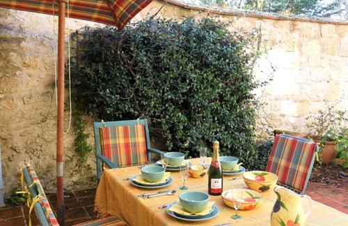 Mansonville House | Beautiful stone property in a tranquil, listed, bastide village