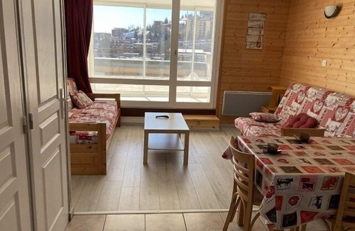 Orcieres-Merlette Apartment | Beautiful two rooms with large terrace expo SUD in Orcières Merlette - Southern Alps