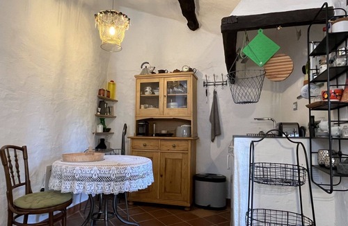 Borgomaro House | Beautiful villa for 2 guests with WIFI, TV, terrace and parking