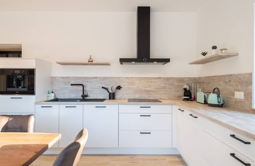 Hadol House | Beautifully renovated house with sauna, spa and private pool