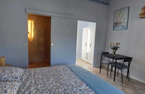 Besse-sur-Issole Bed & Breakfast | Bed and breakfast, Besse sur Issole, Var. Ideal for a quiet, sunny stay