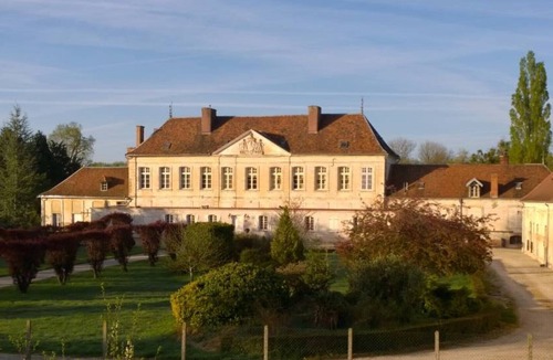 Piney House | Bed and Breakfast at the Château de Brantigny, MESGRIGNY