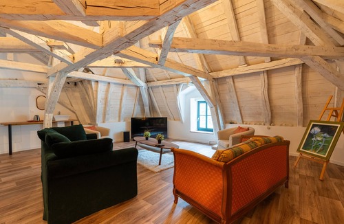 Rollainville Bed & Breakfast | Bed and Breakfast 'Double' with Shared Terrace, Private Garden and Wi-Fi