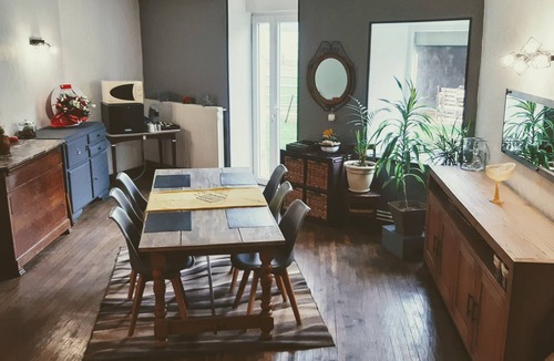 Robecourt Bed & Breakfast | Bed and breakfast on a farm close to the freeway without the nuisance.