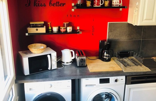Saint-Remi Apartment | Bedinreims 4, Chic and Cozy 80 m² apartment/2 large bedrooms + 1, free parking